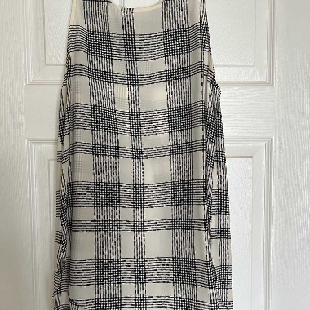 Aritzia Wilfred 100% Silk Plaid Open Back Blouse Size M